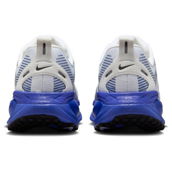 Nike Vomero 18